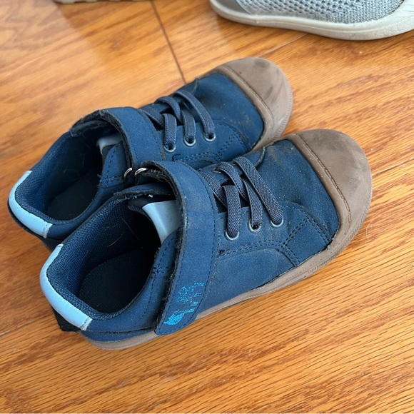 Lot of 3 boys shoes Stylish Kids Shoes Set - Brown, Blue, Gray size 10 - Picture 6 of 6